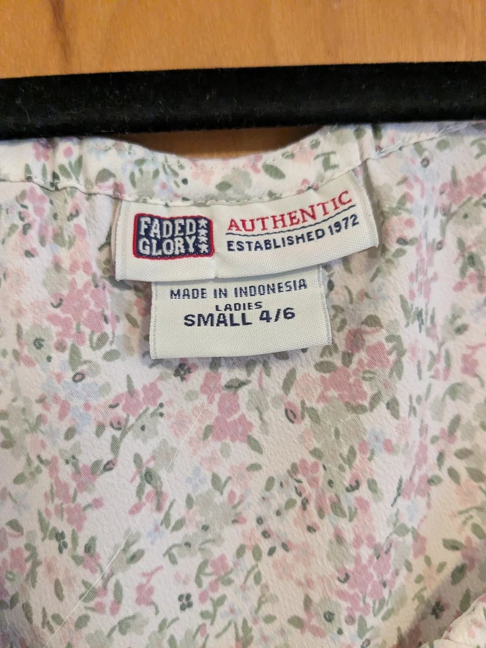 Faded Glory Vintage Pink and Cream Floral Midi Dress with Tie Neck - Picture 3 of 11